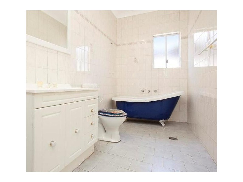 2A Third Avenue, Campsie NSW 2194