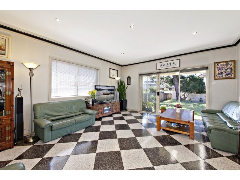 71 Baltimore Street, Campsie NSW 2194