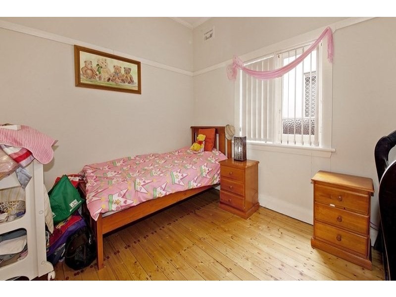 54 First Avenue, Belfield NSW 2191