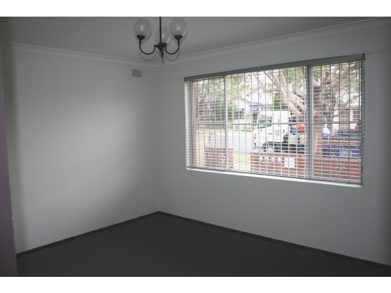 1/42 Waverley Street, Campsie NSW 2194