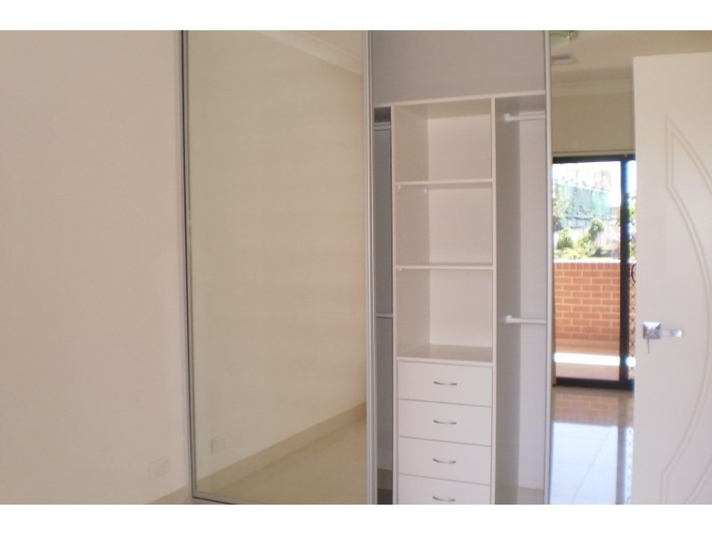 1 Rebecca Road, Greenacre NSW 2190