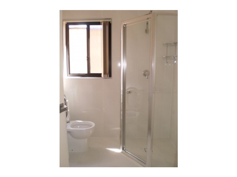 1 Rebecca Road, Greenacre NSW 2190