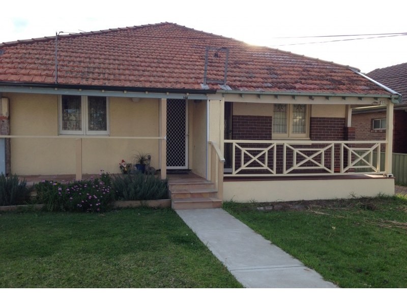 33 Lennartz Street, Croydon Park NSW 2133