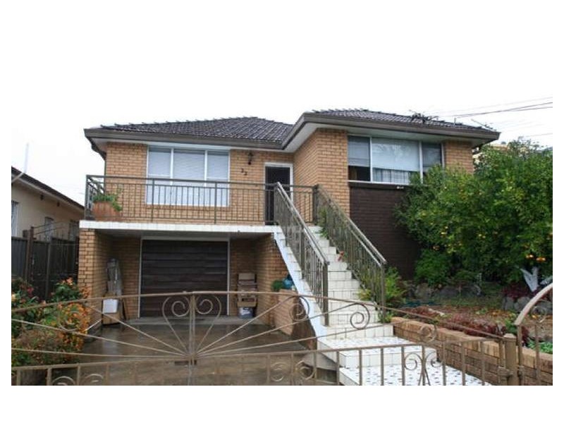 22 Plimsoll Parade, Belmore NSW 2192