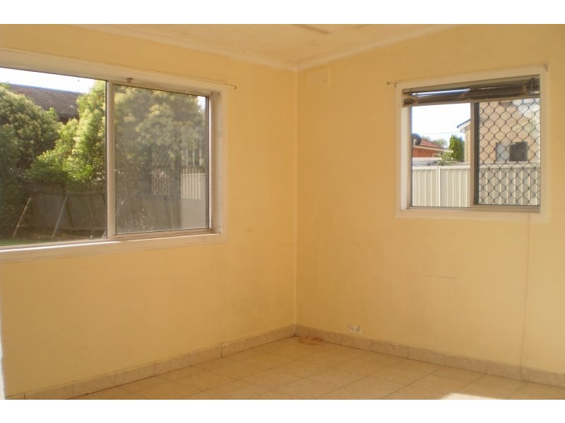 5 Norman Avenue, Punchbowl NSW 2196