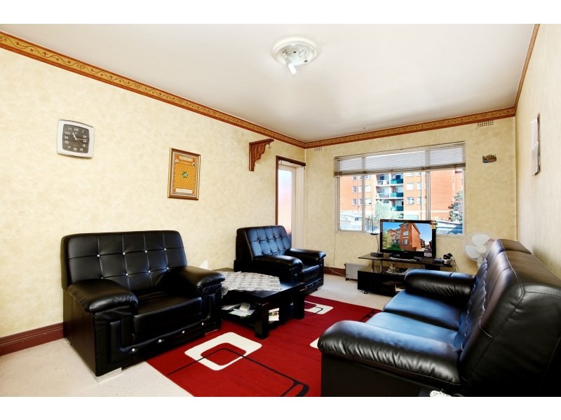 16/7 Phillip Street, Roselands NSW 2196