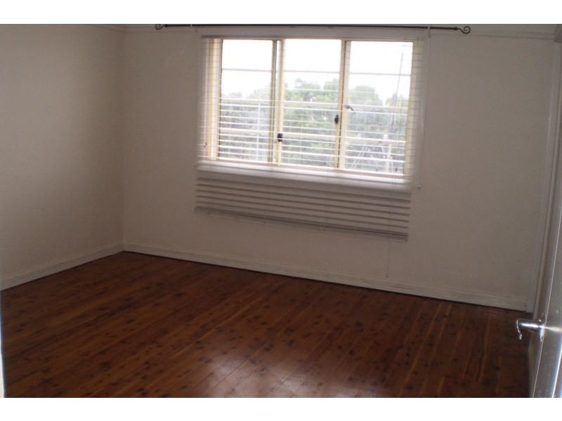 8/14 Bridge Road, Belmore NSW 2192