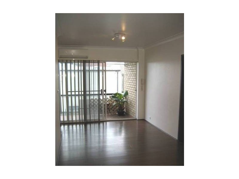 8/20 Bay Road, Russell Lea NSW 2046