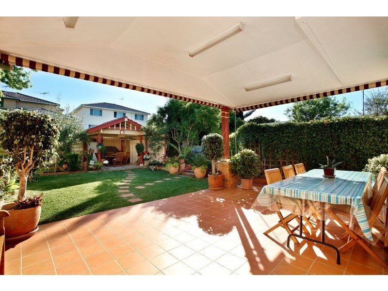 9 Onslow Street, Canterbury NSW 2193