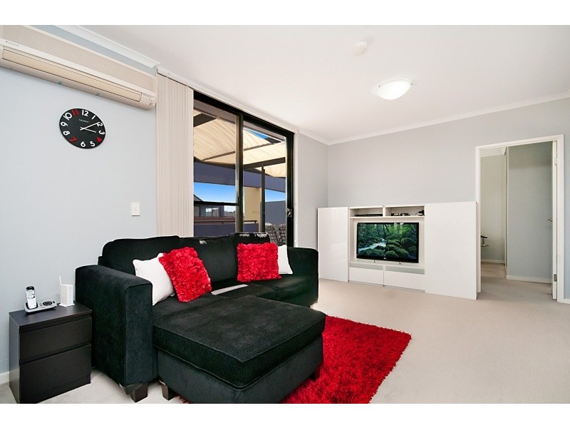 1805/41-45 Waitara Avenue, Waitara NSW 2077