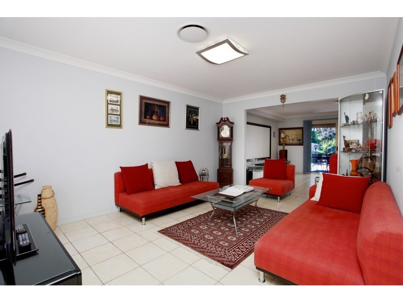 17 Seymour Parade, Belfield NSW 2191