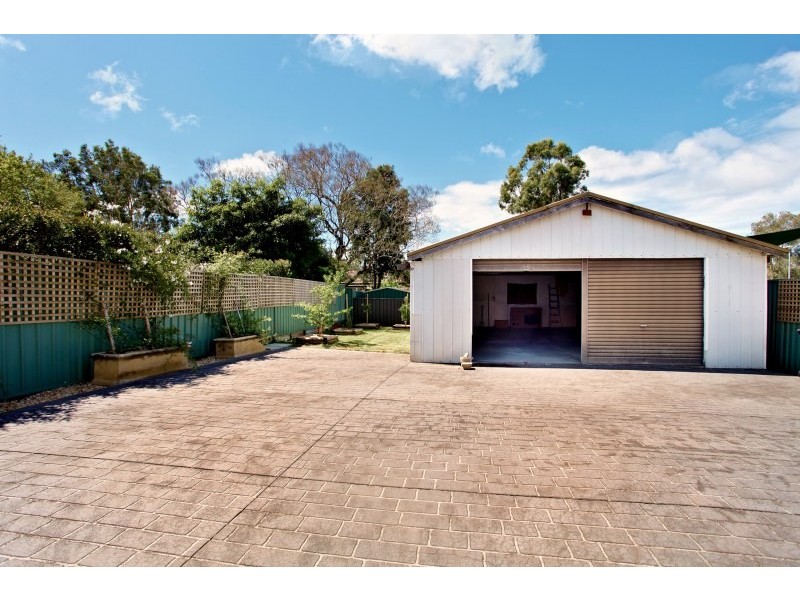 17 Seymour Parade, Belfield NSW 2191