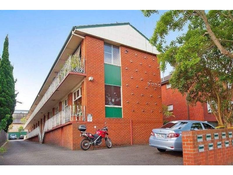 12/11 Queensborough Road, Croydon Park NSW 2133