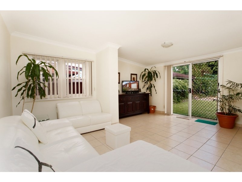 2 Alma Avenue, Campsie NSW 2194