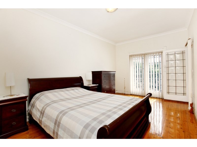2 Alma Avenue, Campsie NSW 2194