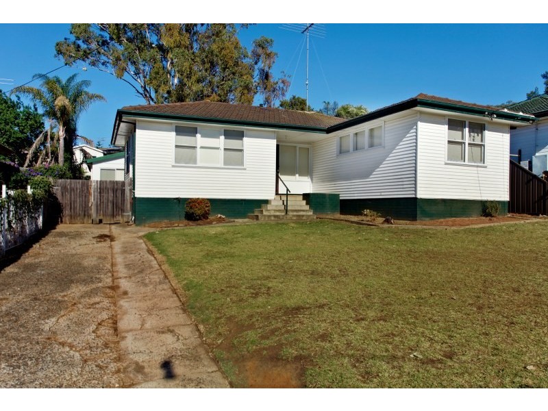 50 Strickland Crescent, Ashcroft NSW 2168