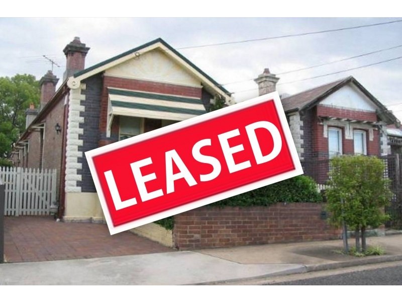 2/6 Wyalong Street, Burwood NSW 2134