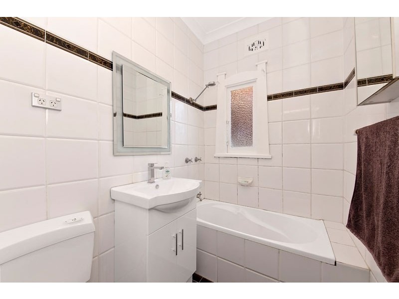 51 Allan Avenue, Belmore NSW 2192