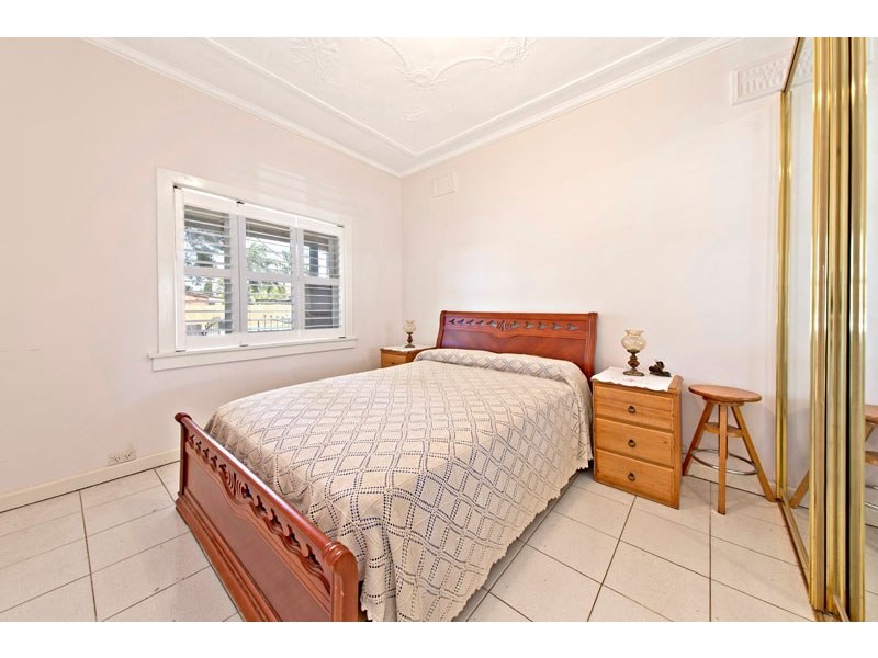 33 Omaha Street, Belfield NSW 2191