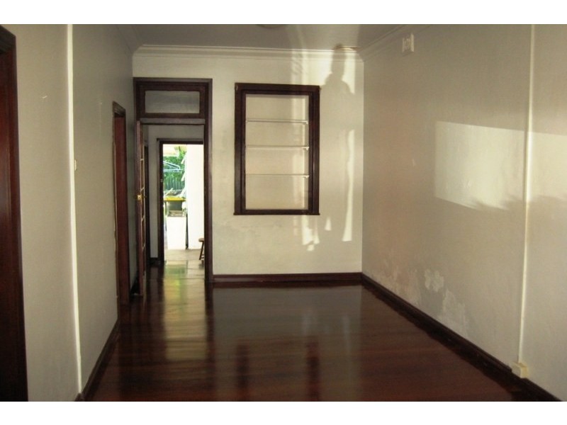 19 Dunmore Street, Croydon Park NSW 2133