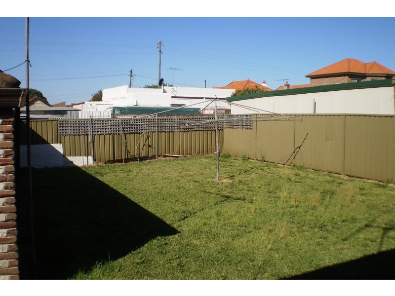 4 Messiter Street, Campsie NSW 2194