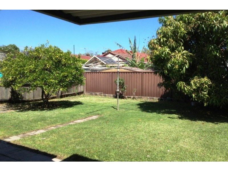 31 Weil Avenue, Croydon Park NSW 2133