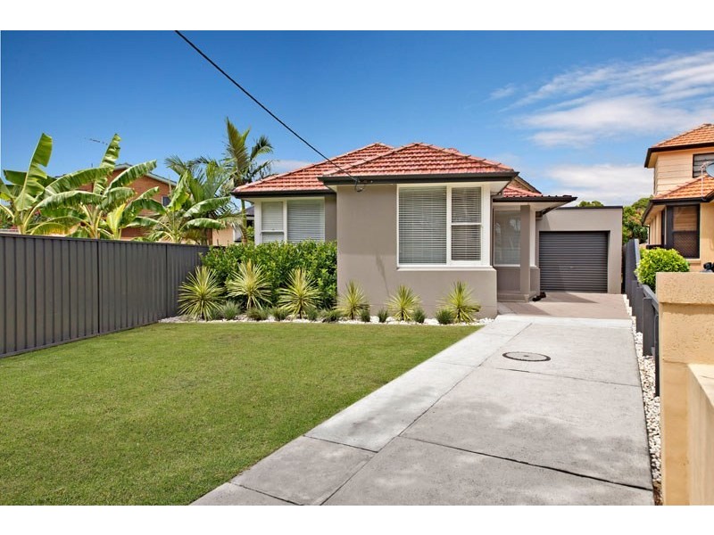 3 Robyn Avenue, Belfield NSW 2191