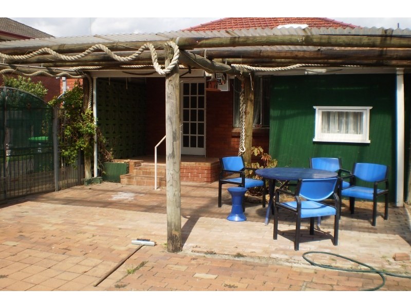 51 Seymour Parade, Belfield NSW 2191