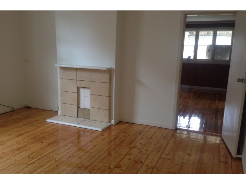 31 Moore Street, Campsie NSW 2194