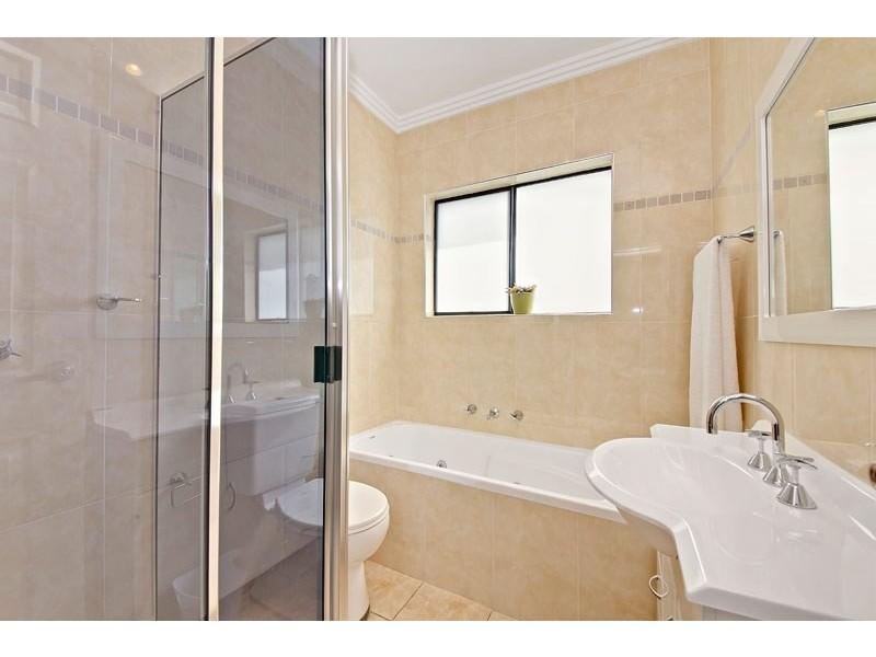 4a Parkview Avenue, Belfield NSW 2191