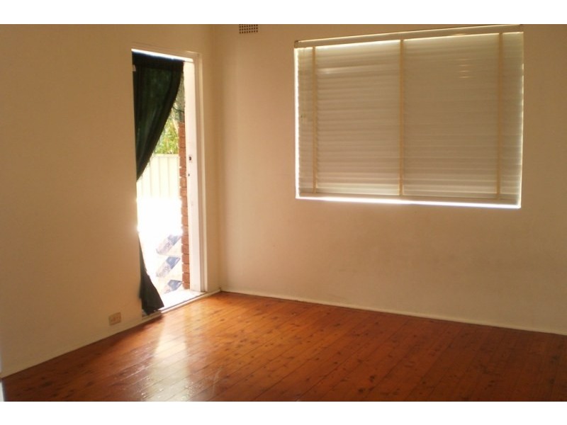 1/146 Victoria Road, Punchbowl NSW 2196