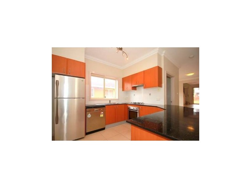 2/14 Jensen Street, Condell Park NSW 2200