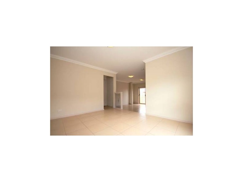 2/14 Jensen Street, Condell Park NSW 2200