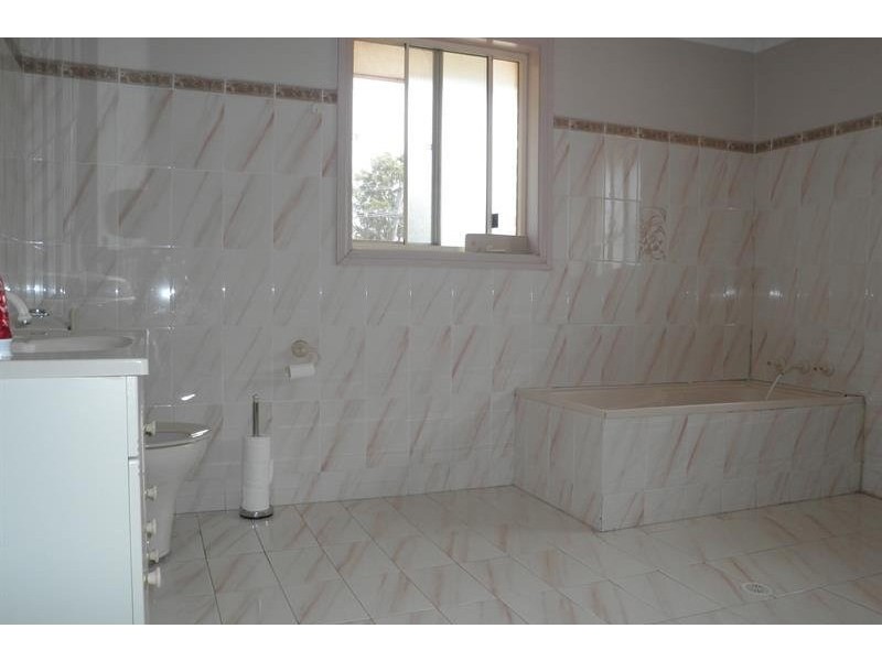 2a Baltimore Street, Campsie NSW 2194