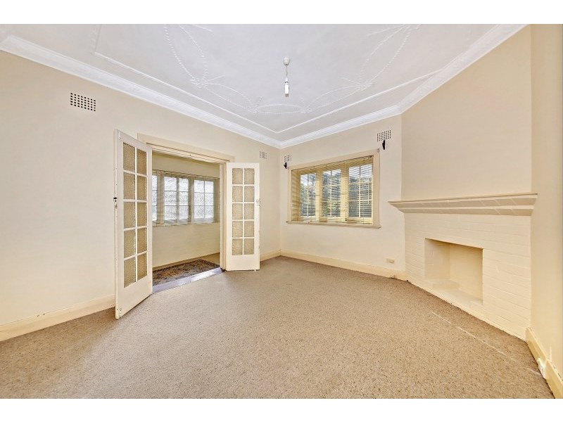 21 Seymour Parade, Belfield NSW 2191