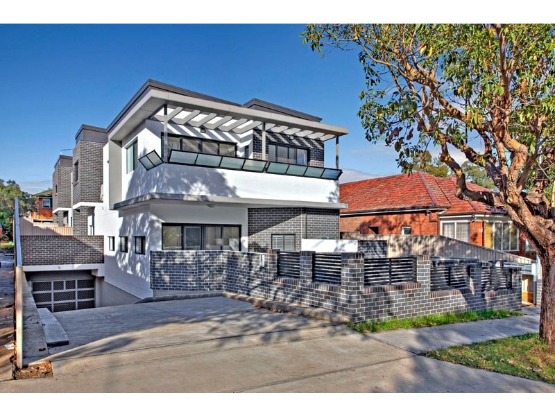 5/8 Hampton Street, Croydon Park NSW 2133