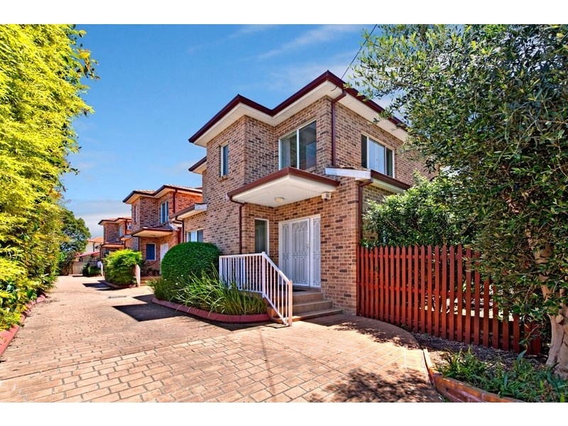 1/21-23 Christian Road, Punchbowl NSW 2196