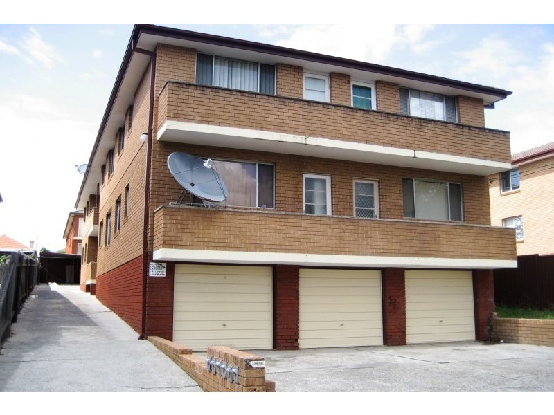 4/12 Lucerne Street, Belmore NSW 2192