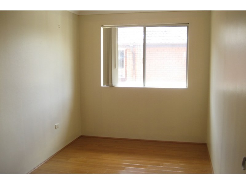 4/12 Lucerne Street, Belmore NSW 2192