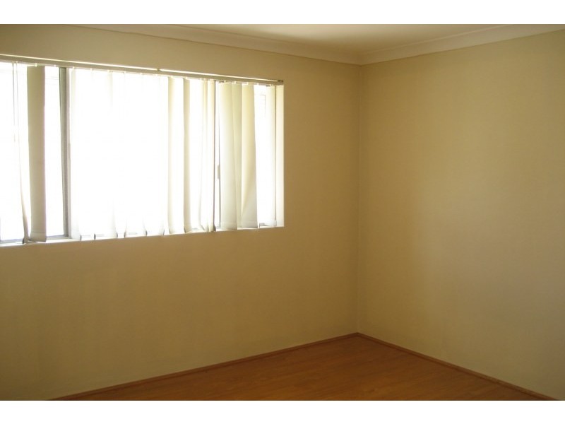 4/12 Lucerne Street, Belmore NSW 2192