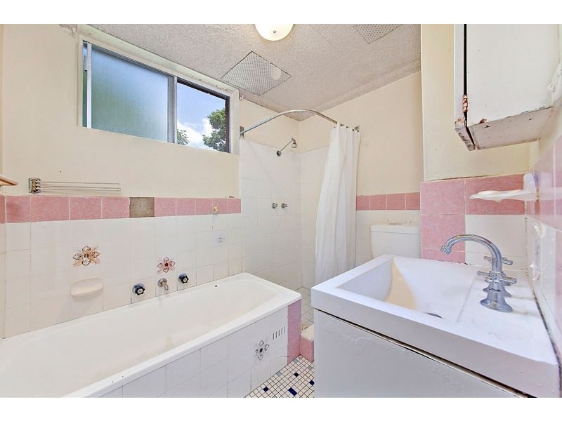 2/10 Melrose Avenue, Wiley Park NSW 2195