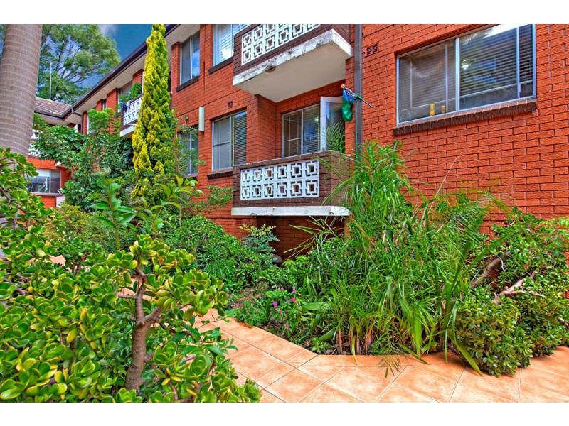 2/10 Melrose Avenue, Wiley Park NSW 2195