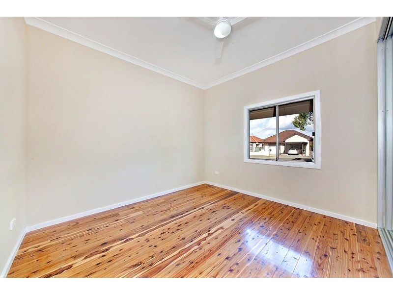 5 Blackwood Street, Belfield NSW 2191