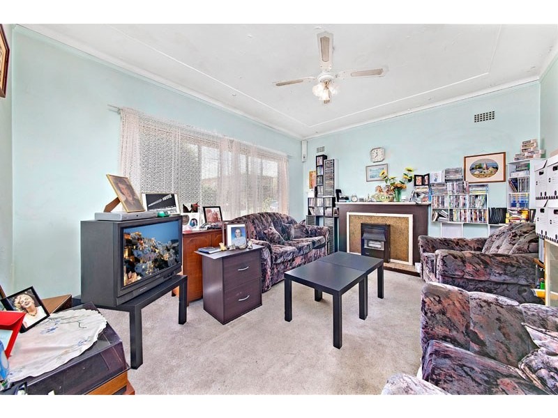 3 Cecily Street, Belfield NSW 2191