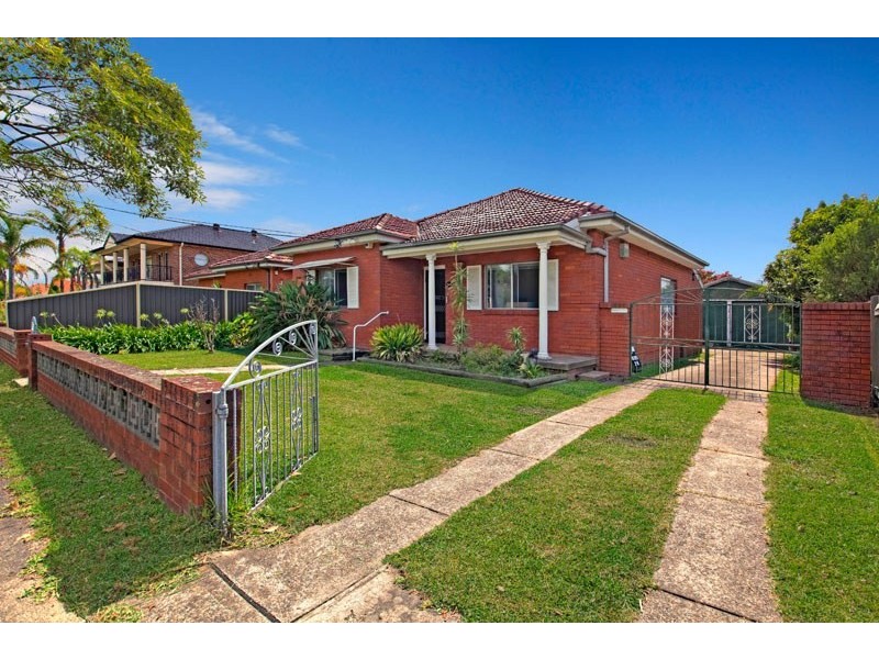 51 Seymour Parade, Belfield NSW 2191
