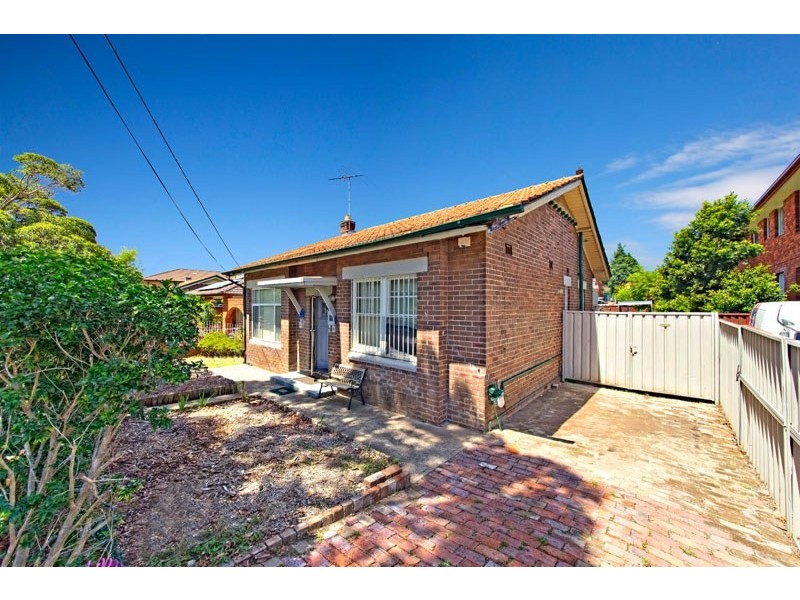 38 Knox Street, Belmore NSW 2192