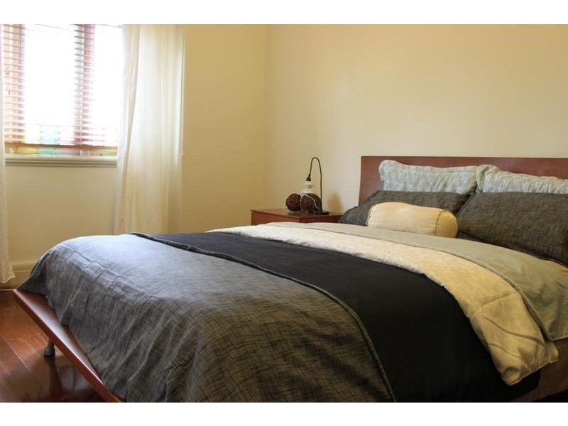 20 Fourth Avenue, Campsie NSW 2194