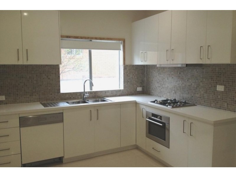 8 Boronia Street, Belfield NSW 2191