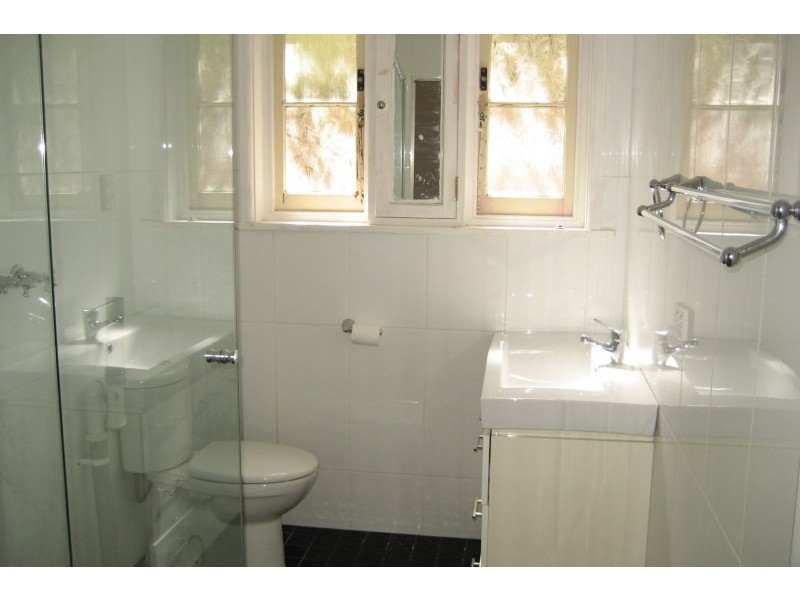 2/314 Beamish Street, Campsie NSW 2194