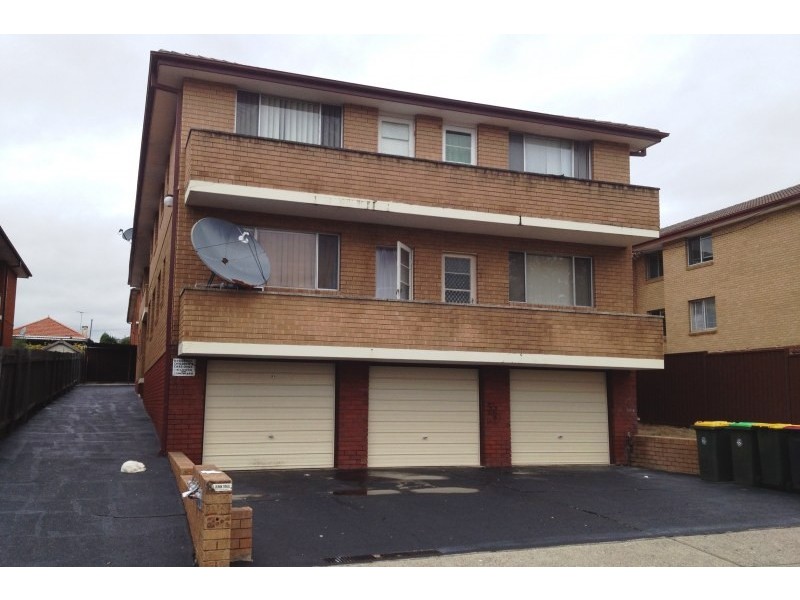 1/12 Lucerne Street, Belmore NSW 2192